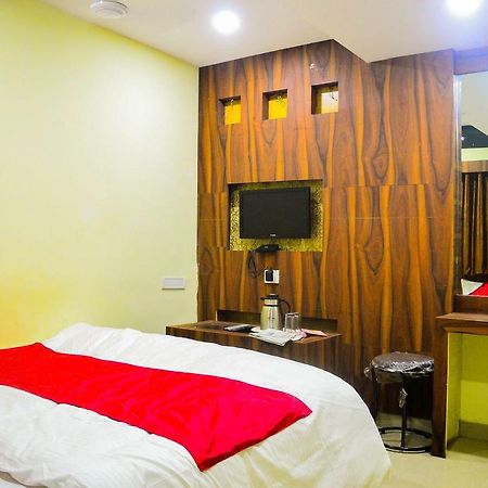 Hotel Kalash Ujjain Exterior photo